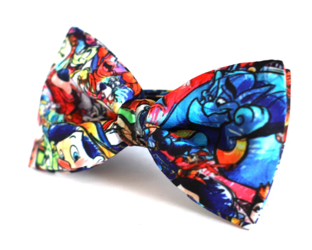 Pajarita original con estampado colorido de personajes animados para hombre y niño