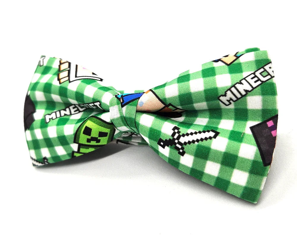 Pajarita Minecraft de cuadros blancos y verdes, tamaño adulto